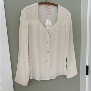 April Cornell dress blouse sz med long sleeve blouse 💯 rayon cream light weight